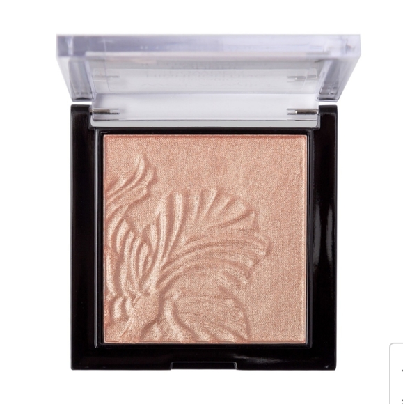 ⭐4/$15 Wet n Wild Highlighting Precious Petals - Picture 4 of 6